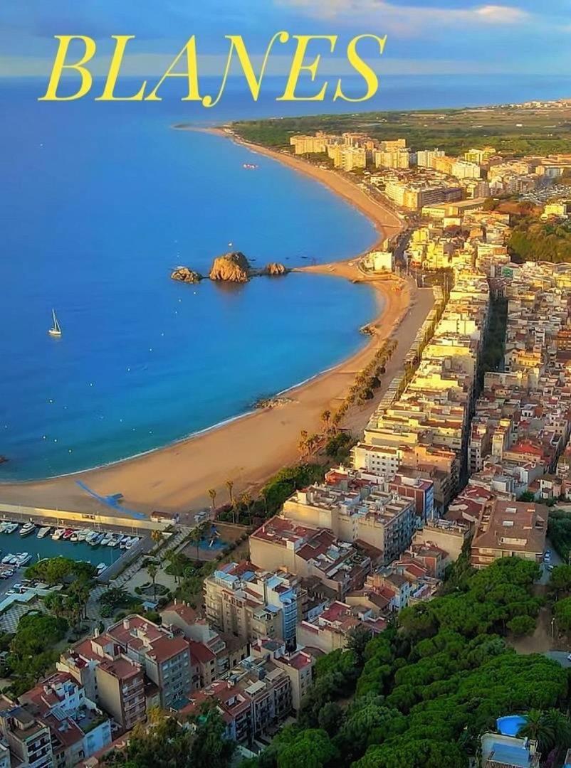 Estudio Con Impresionantes Vistas Al Mar Blanes Exterior foto